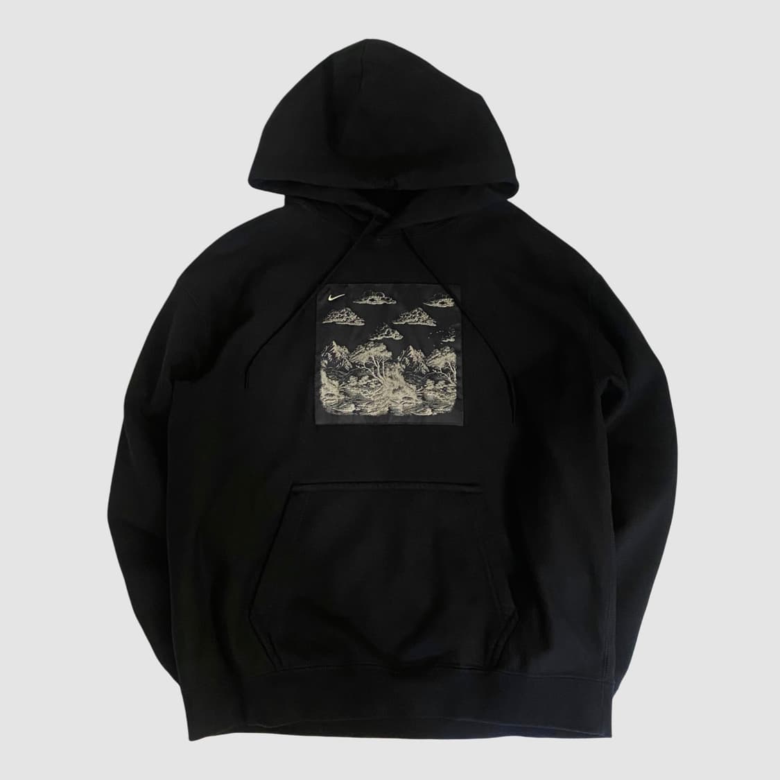 나이키 솔로 스우시 후드티 상품이미지2