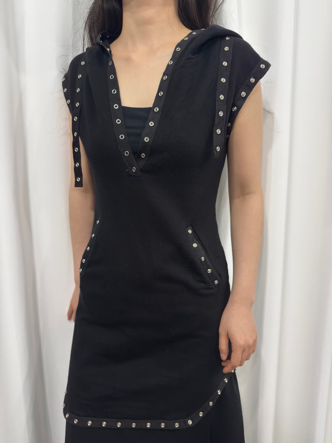 stud detail hood vest 상품이미지4