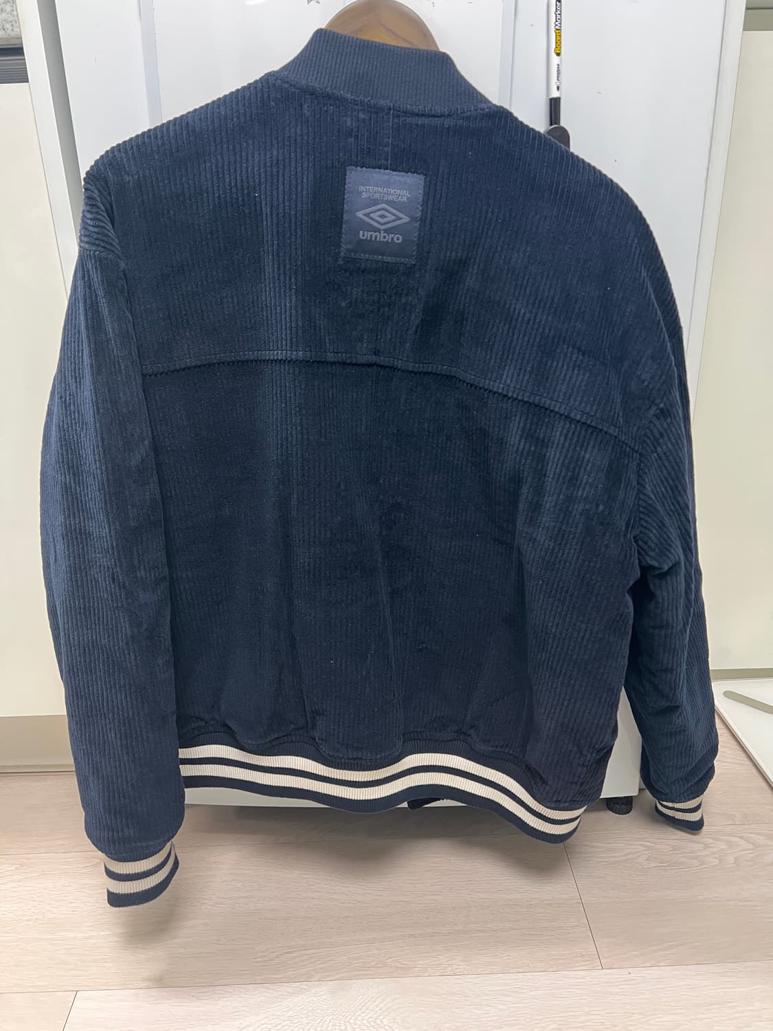 엄브로 바시티 자켓 상품이미지2