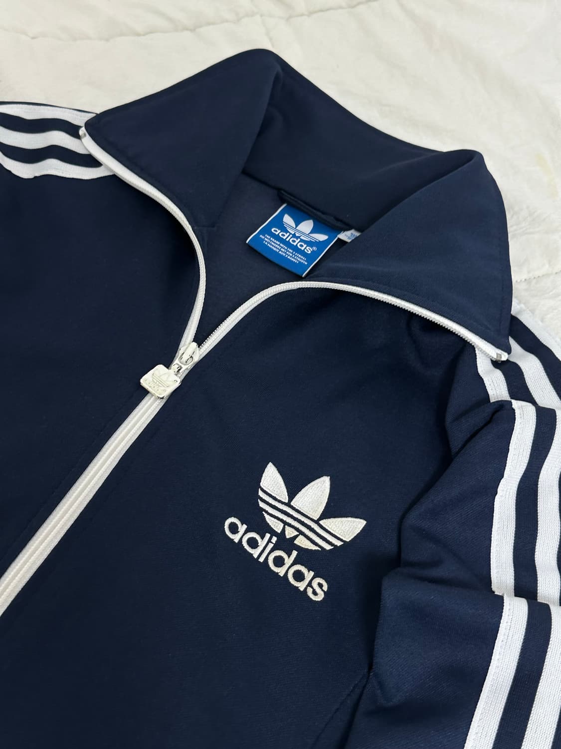 아디다스 유로파 네이비 져지 트랙탑 미디움 상품이미지5