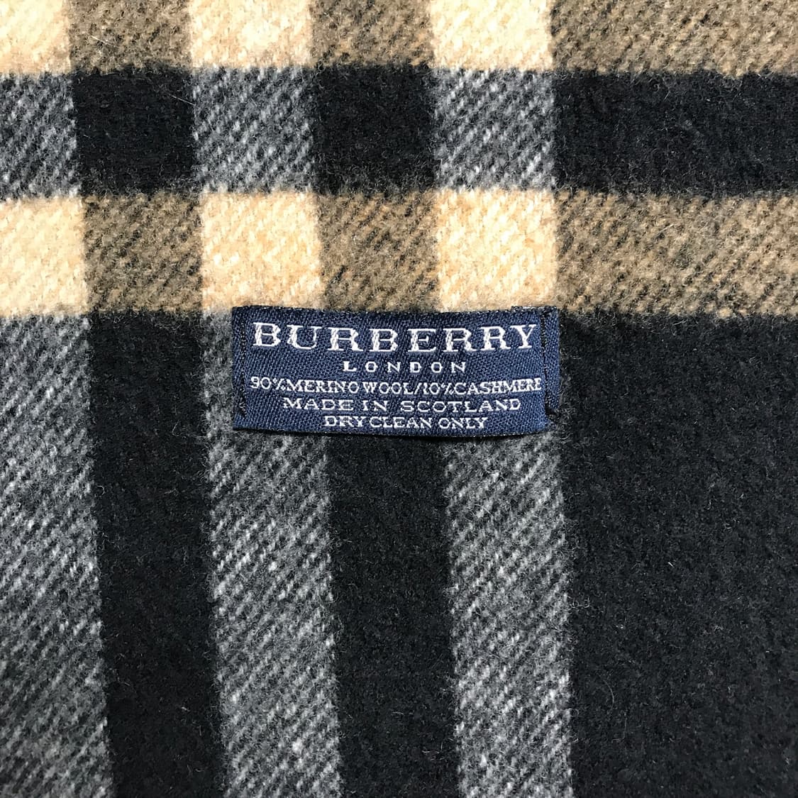버버리 정품 메리노/캐시미어 포켓 머플러 상품이미지4