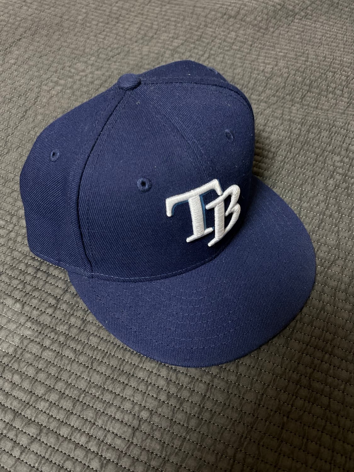 뉴에라 템파베이 레이스 네이비 59.6 cm 상품이미지1