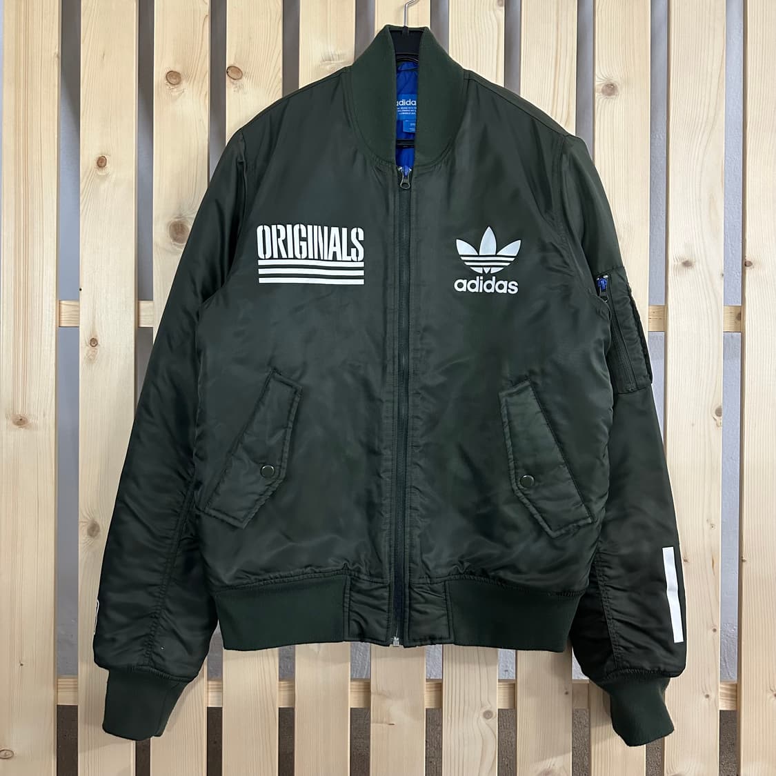 (M) 아디다스 카키 MA-1 항공점퍼 자켓 상품이미지1