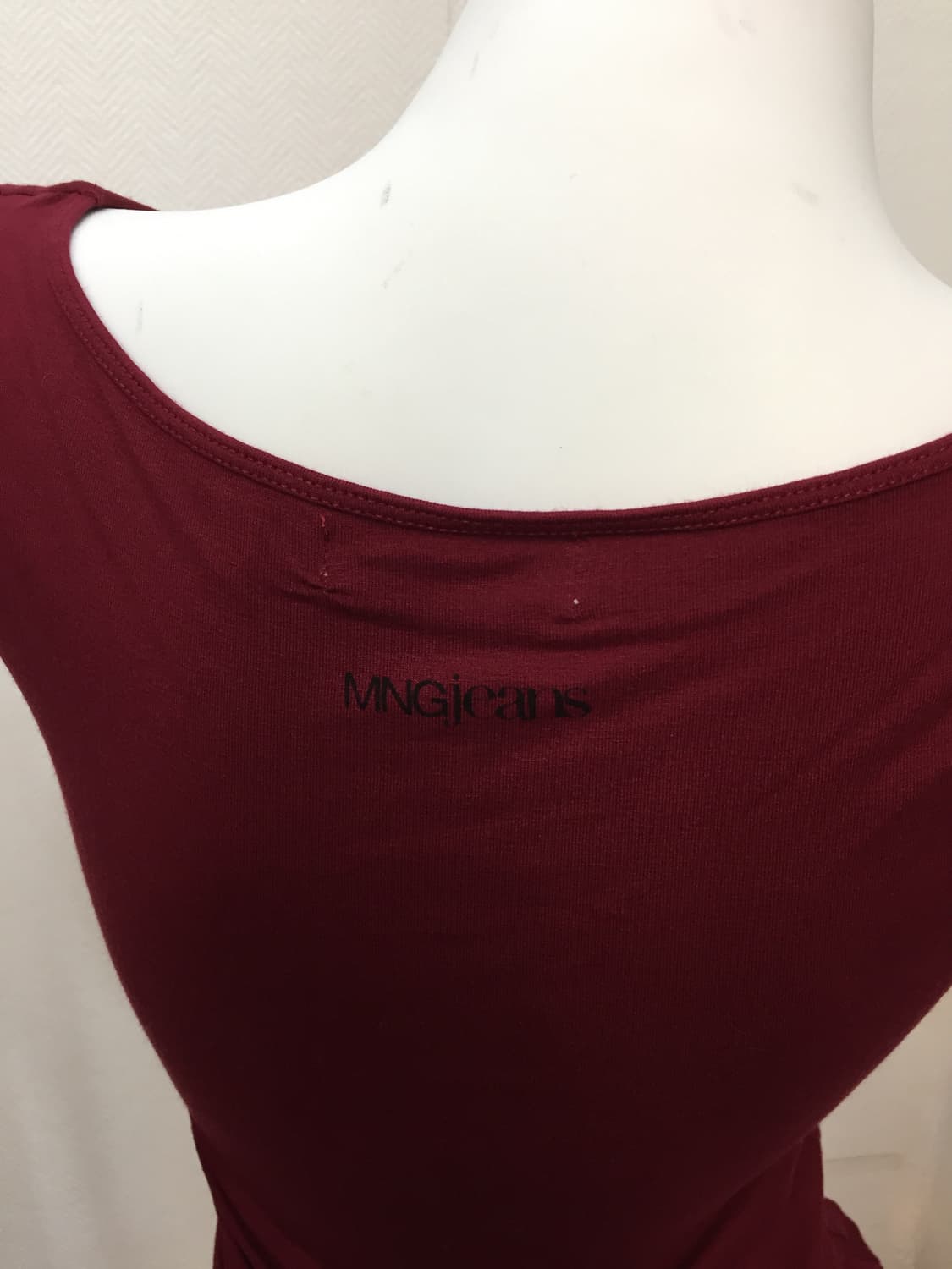 MNGjeans 비즈 프린팅 티셔츠 상품이미지3