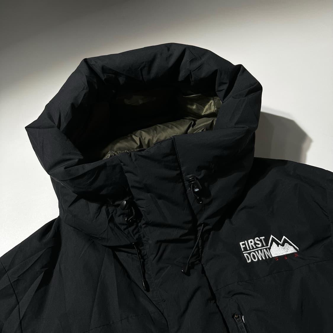 퍼스트다운 마우리 다운 패딩 파카 블랙 상품이미지6