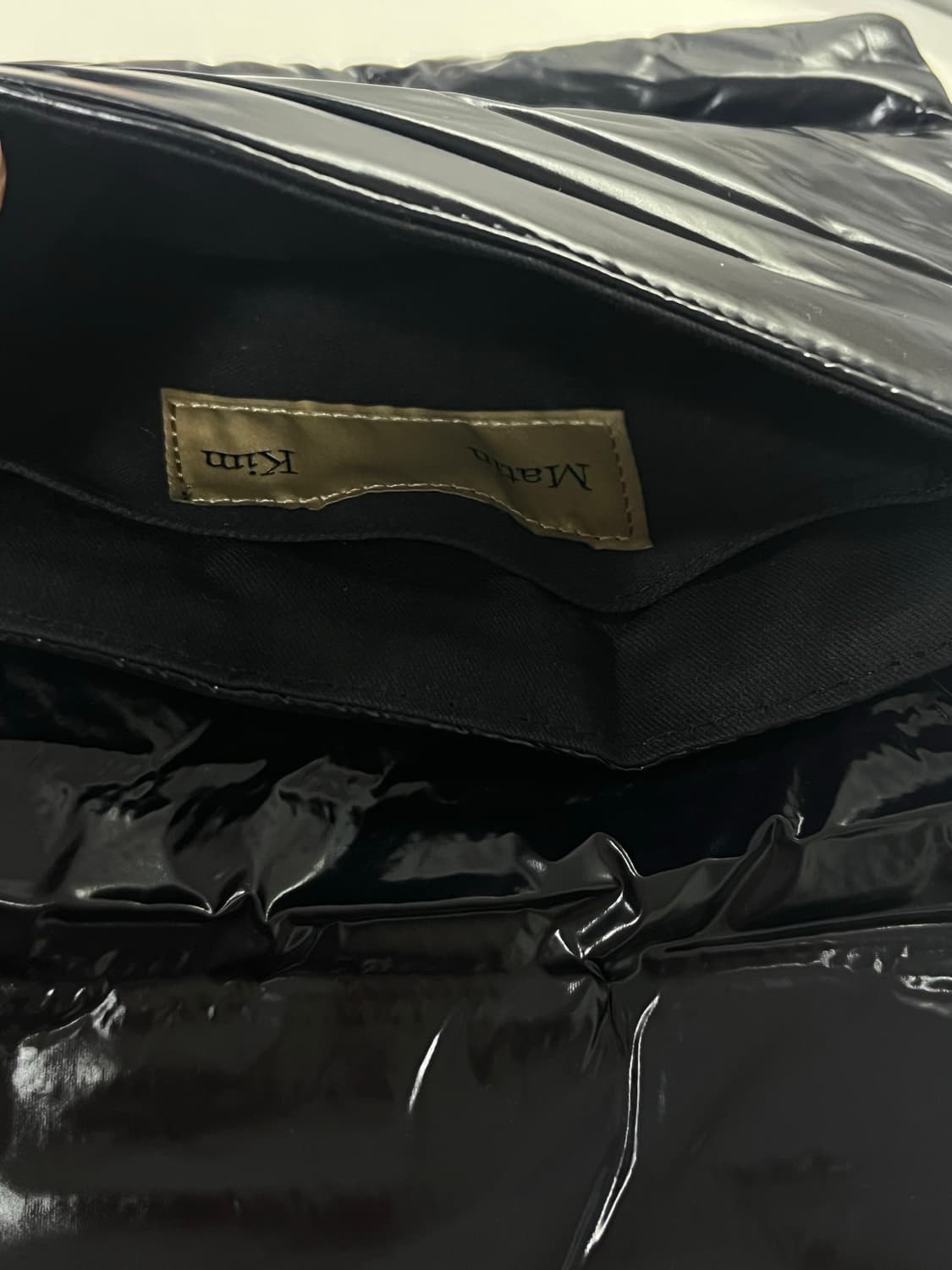 마뗑킴 미니 패딩 크로스백 블랙 상품이미지4