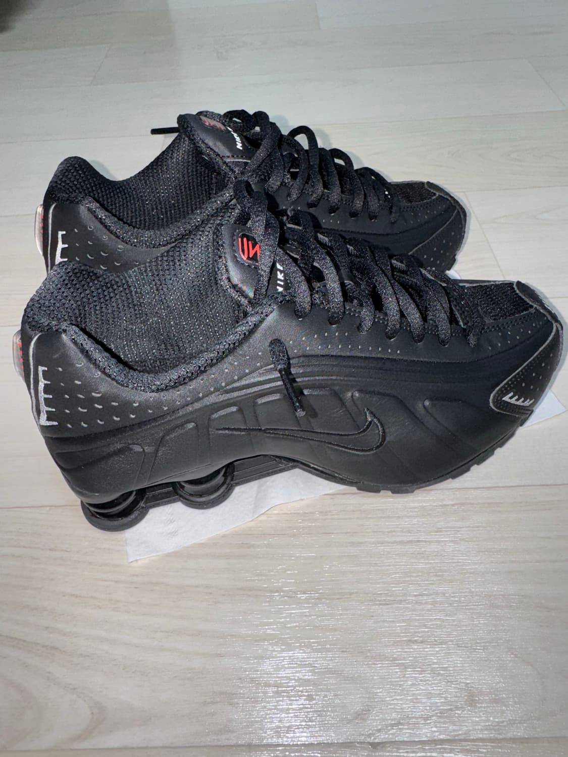 나이키 샥스 R4 블랙 운동화 230 상품이미지3