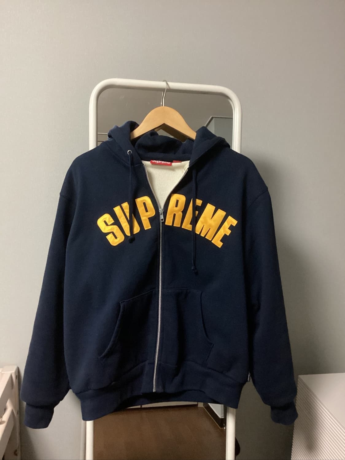 슈프림 아크써멀 후드집업 네이비  상품이미지1