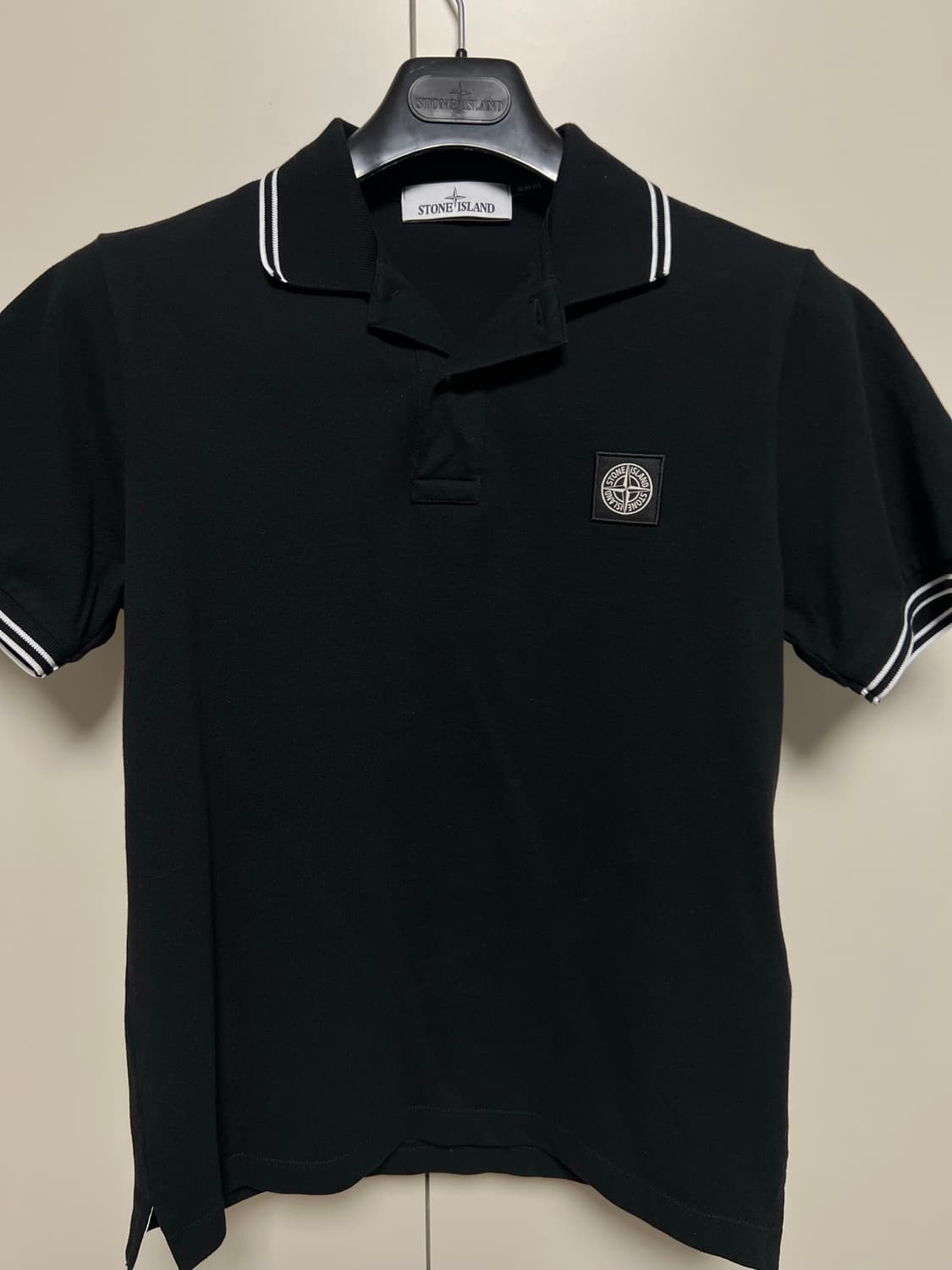 스톤 아일랜드 카라티 슬림핏 상품이미지1