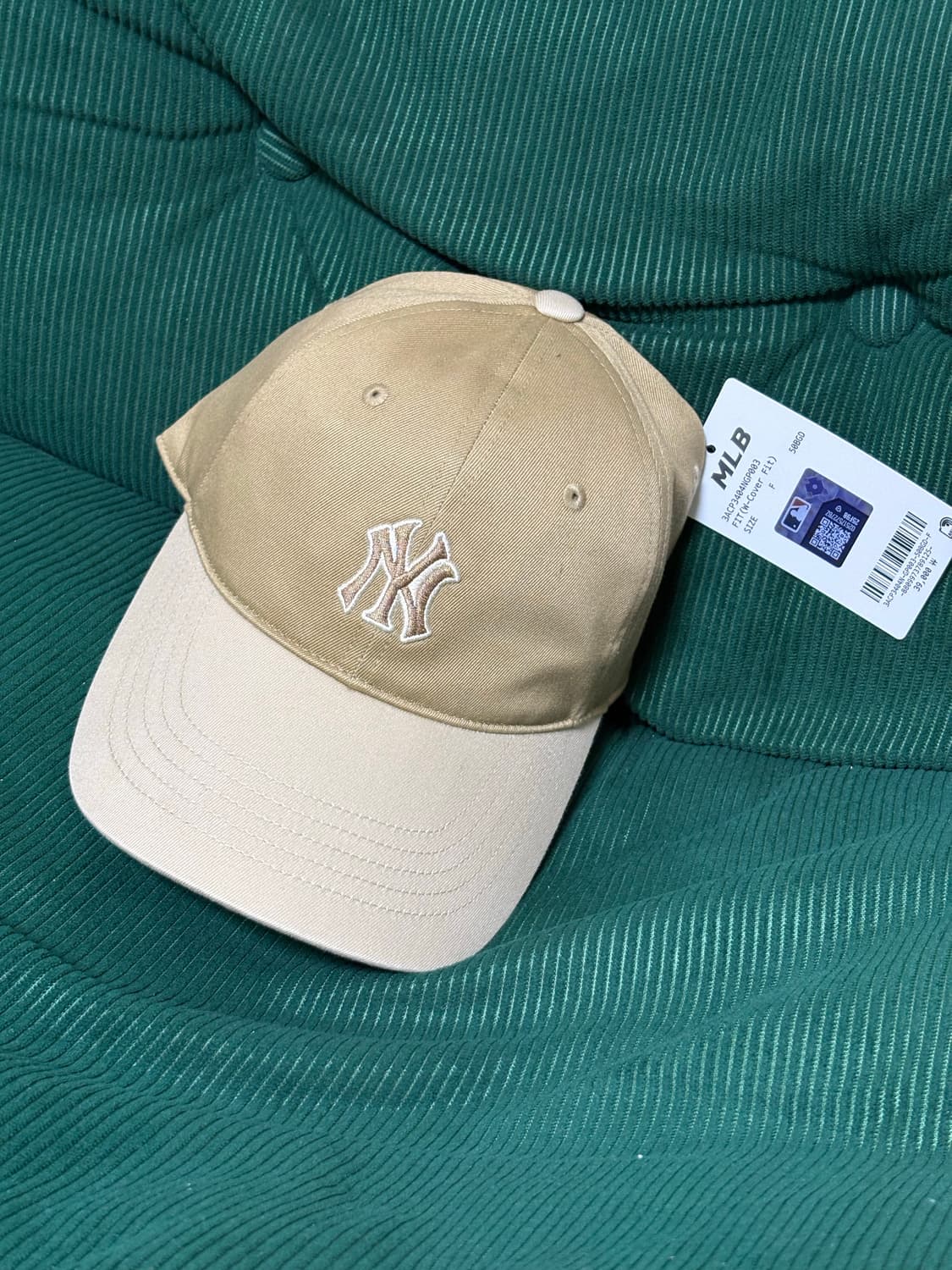 엠엘비 바시티 원포인트 배색 언스트럭쳐 볼캡 NY 상품이미지1