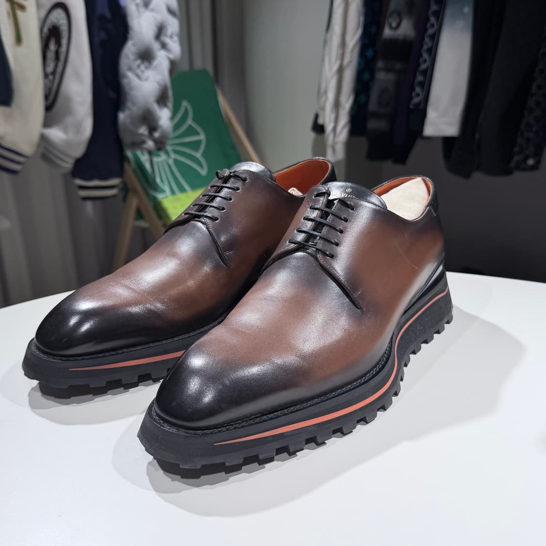 (A/8.5) / 루이비통 더비 클리퍼 카프스킨 코냑 브라운 구두 로퍼 상품이미지2