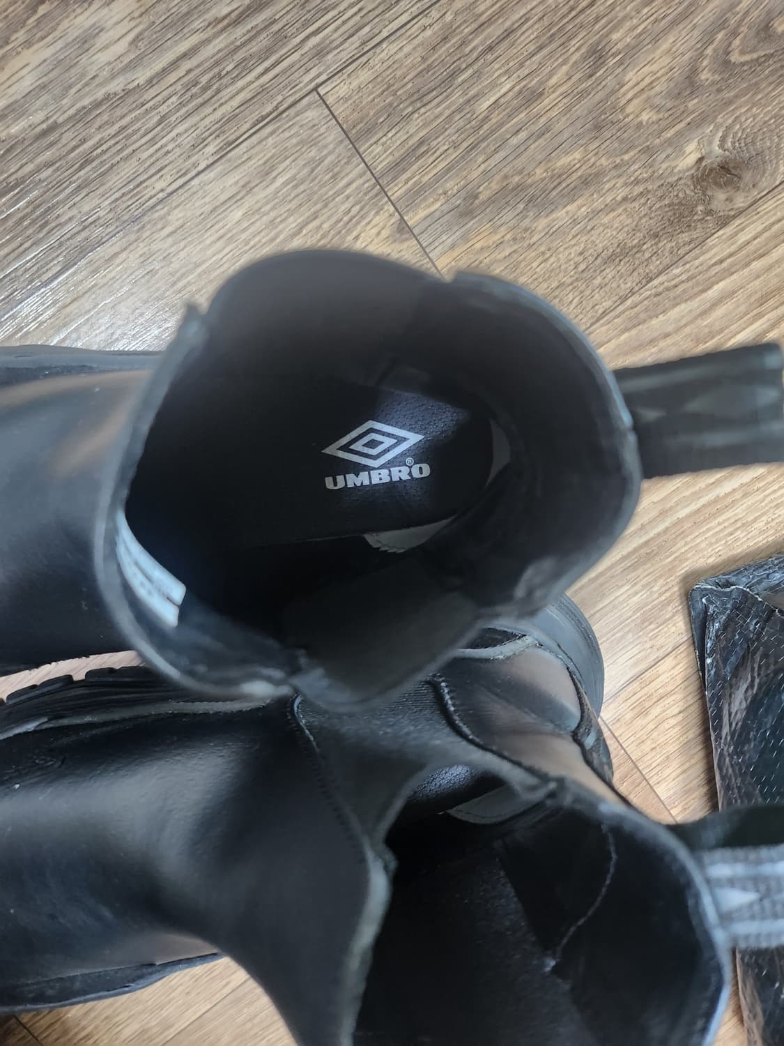 엄브로첼시부츠 상품이미지6