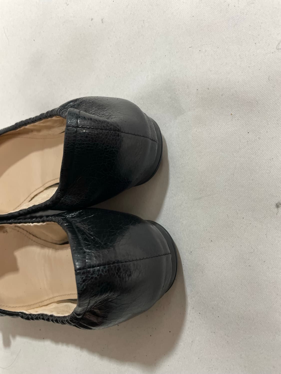 프라다 발레리나 리본 플랫 슈즈 상품이미지5