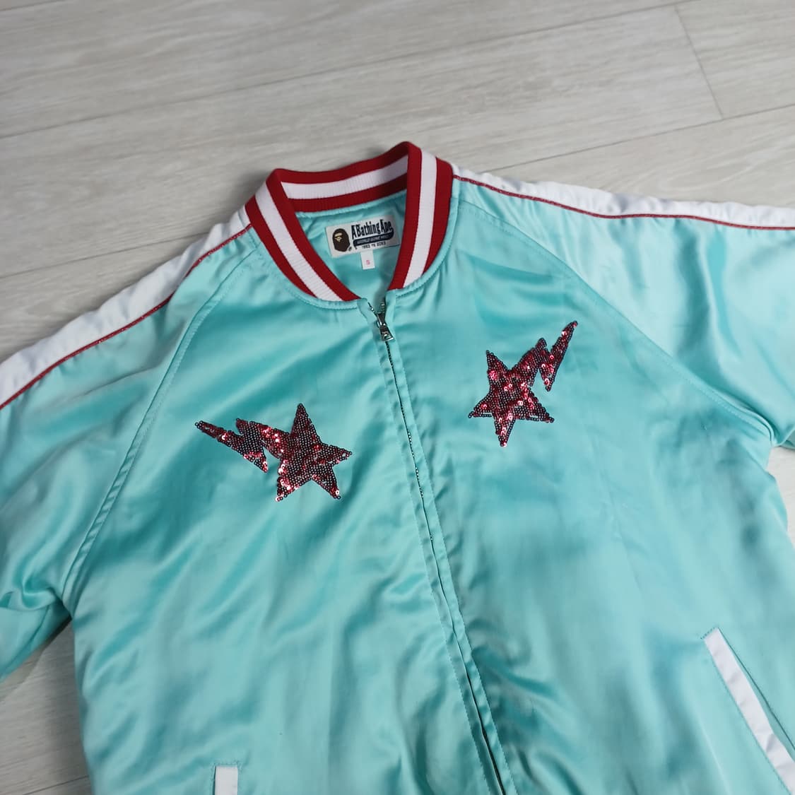 베이프 스팽글 바시티 봄버자켓 S 상품이미지3