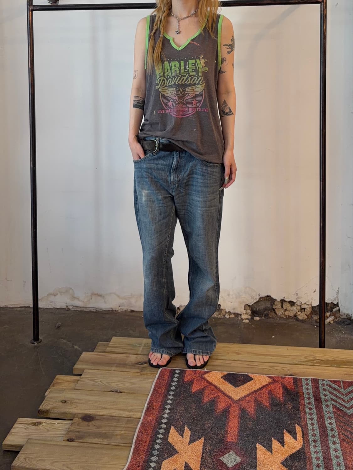 Levi’s 527 로우 부츠컷 데님 팬츠 빈티지 워시 상품이미지1