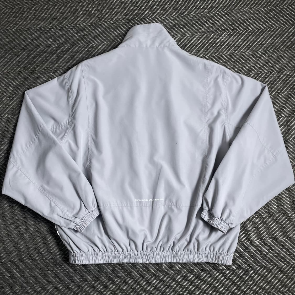 코드그라피 스펠로고 유틸리티 바람막이o 5255 상품이미지3