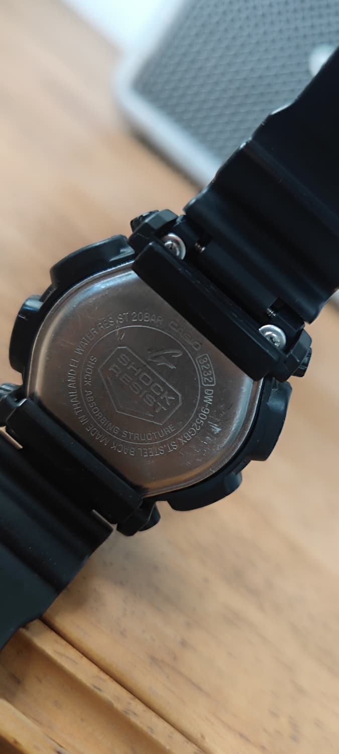 # 카시오 지샥 DW-9052GBX 전자시계 급처 상품이미지9