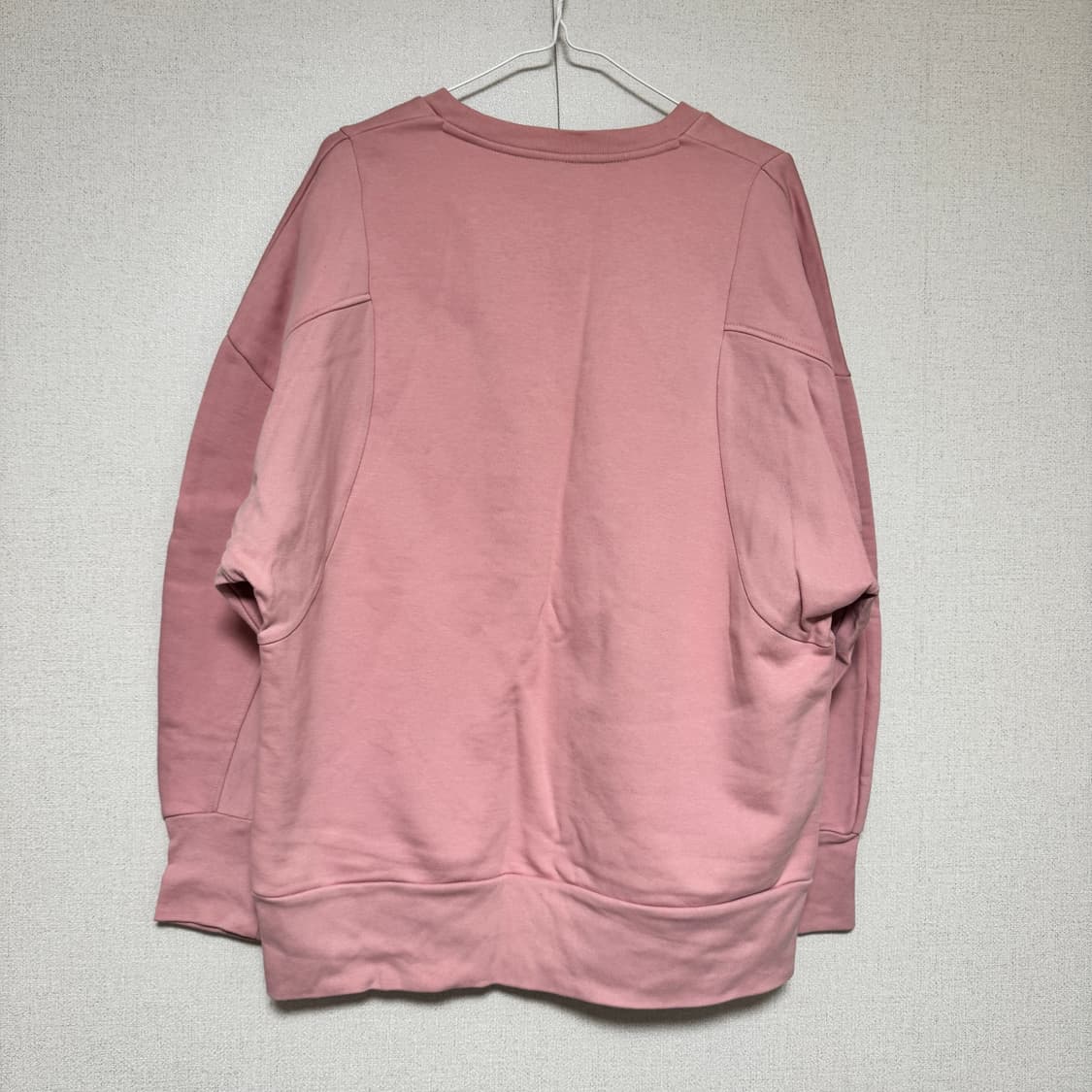 아디다스 핑크 맨투맨 3XL 팝니다! 상품이미지2