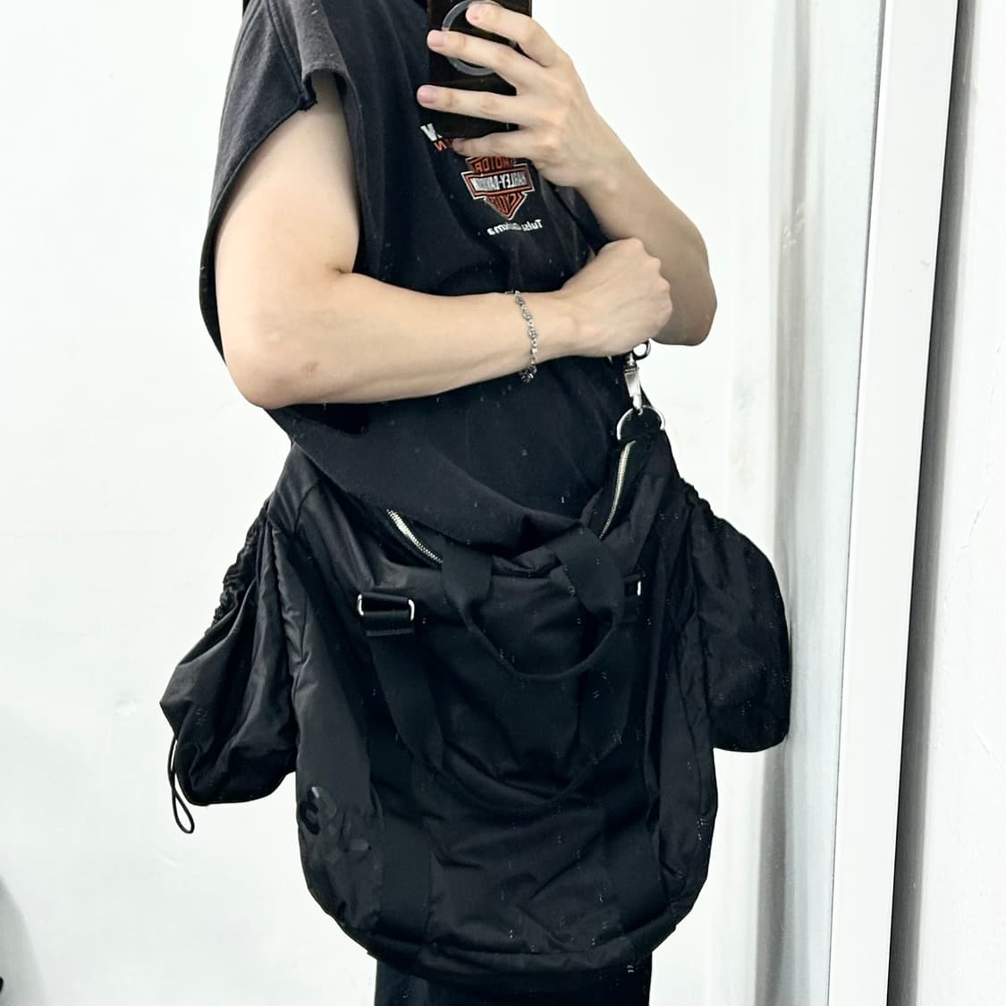Y-3 요지 야마모토 나일론 파라슈트 크로스백 상품이미지3