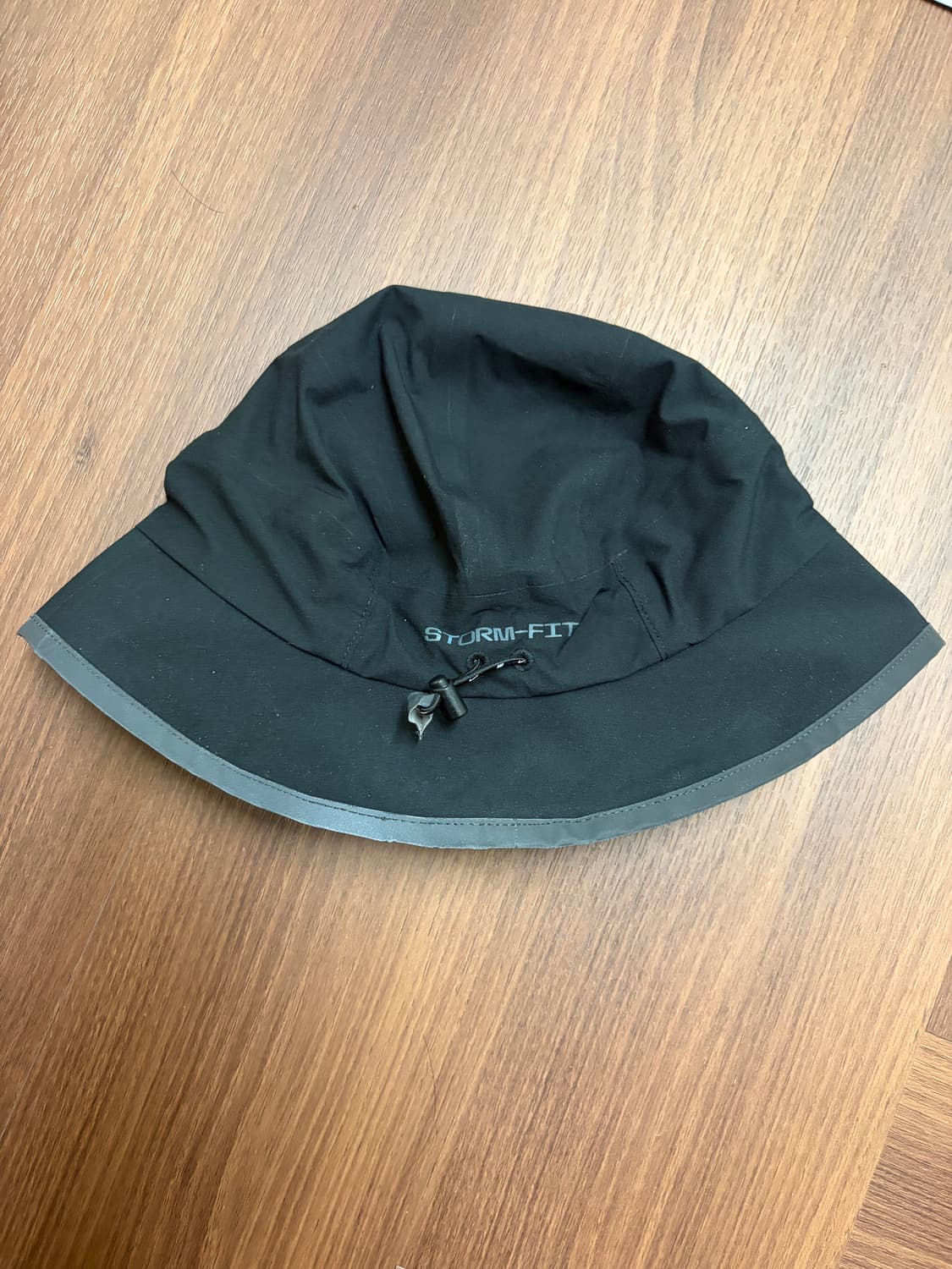 나이키 스톰핏 버킷햇 판매. 상품이미지2