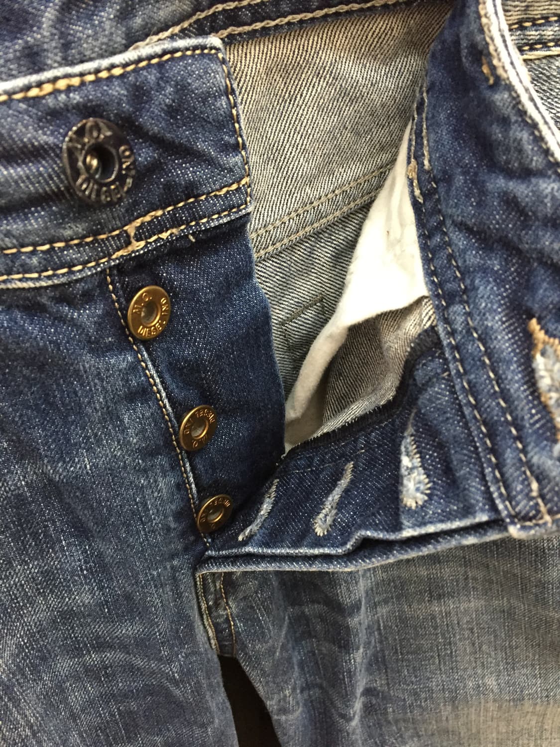 디젤 자티니 진청 데님 32 상품이미지8