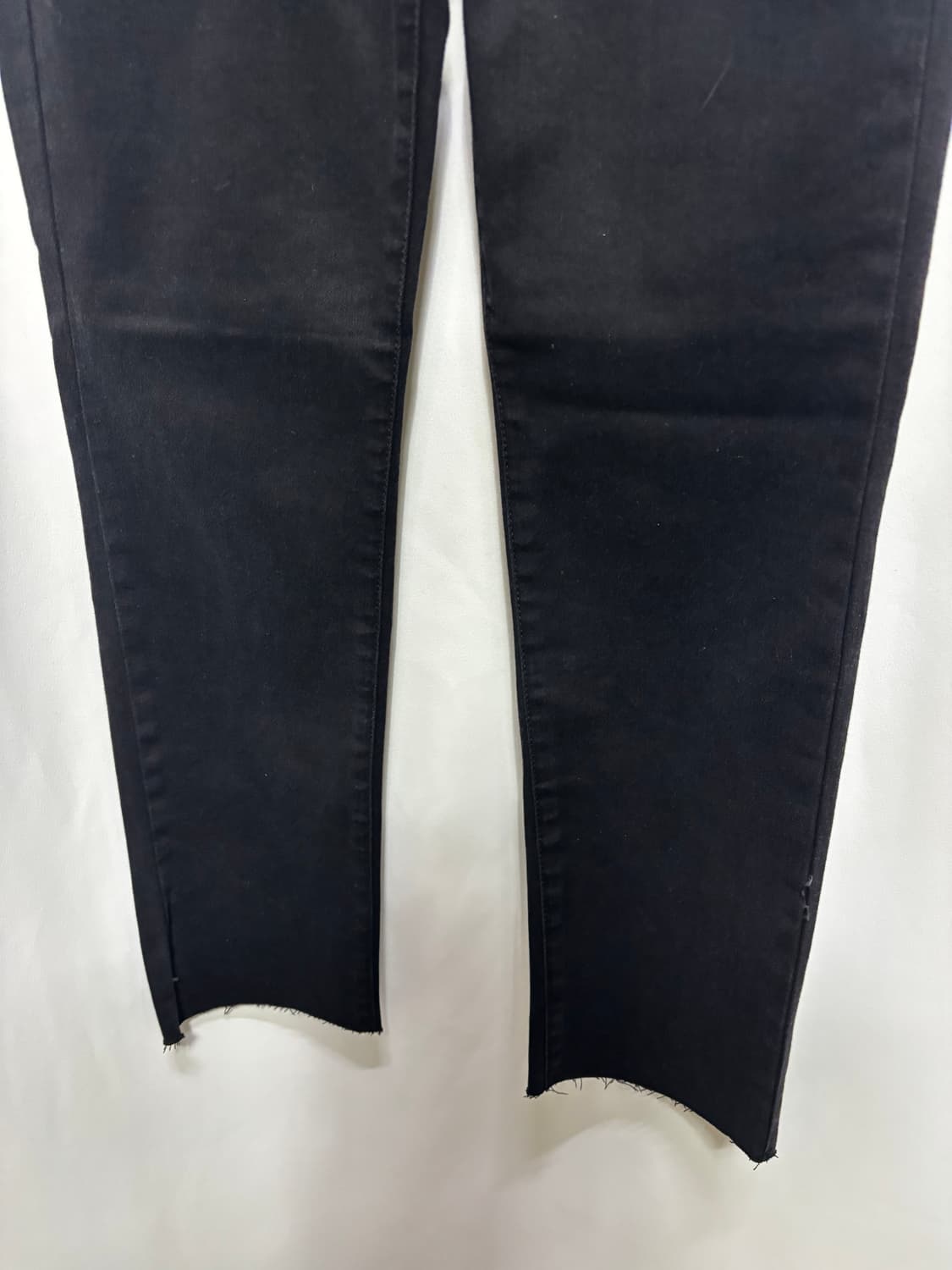 에잇세컨즈 스트레이트 블랙 데님 진 청바지 S 상품이미지3