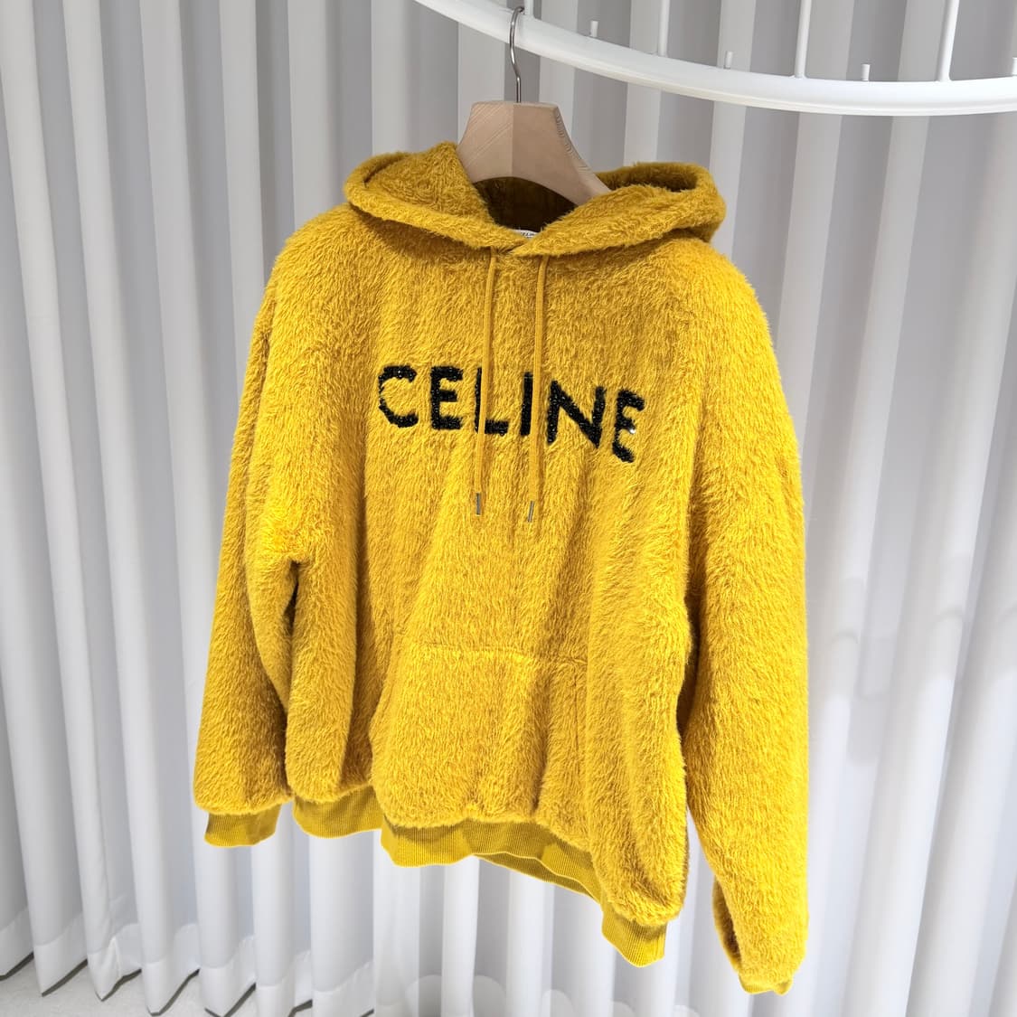 XL / 셀린느 글리터 로고 알파카 후드티셔츠 상품이미지2
