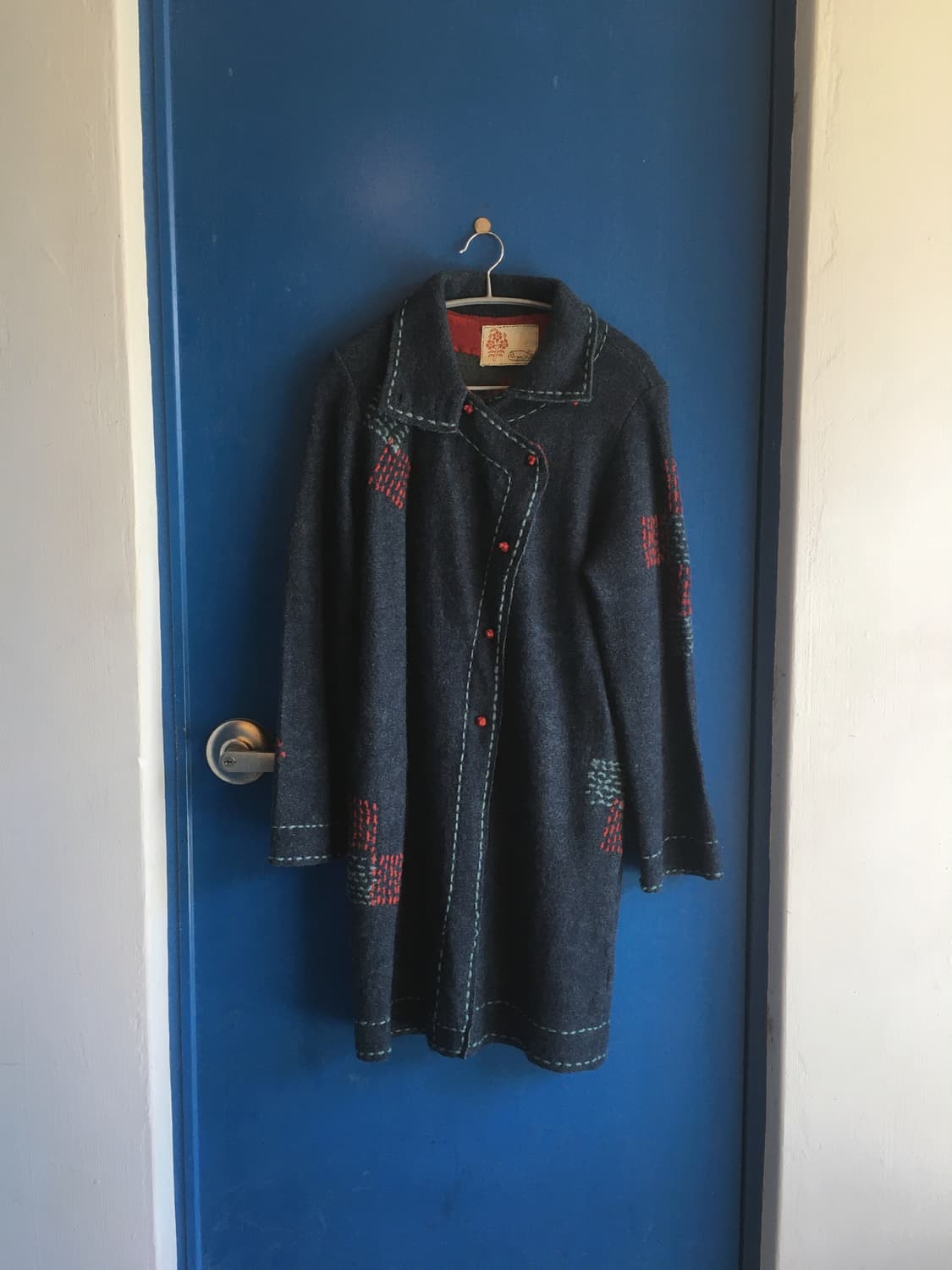 폼폼 니트 롱 가디건 상품이미지1