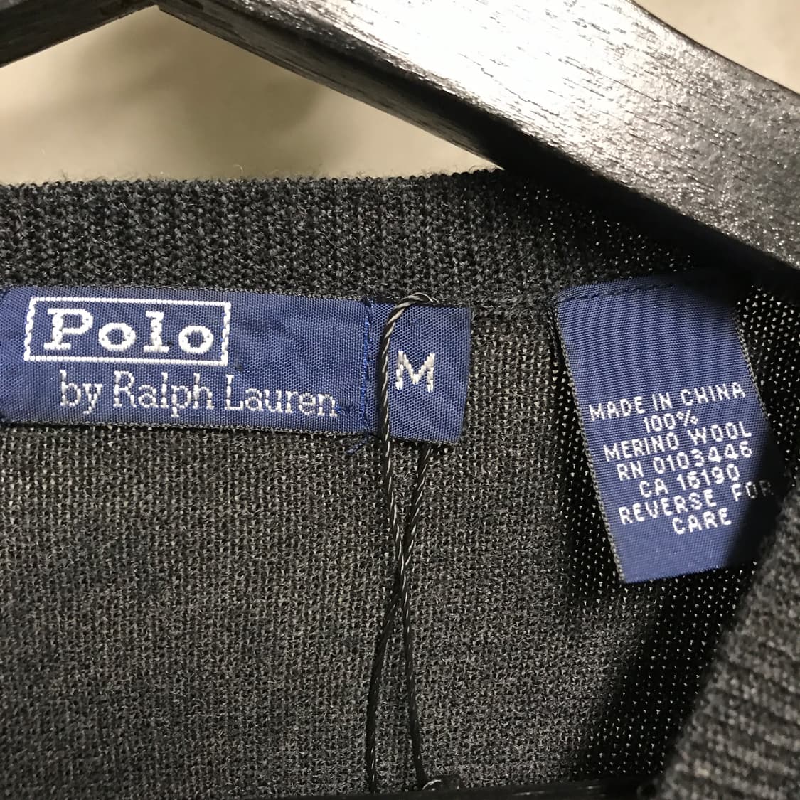 폴로 랄프로렌 브이넥 니트 차콜 M 상품이미지4