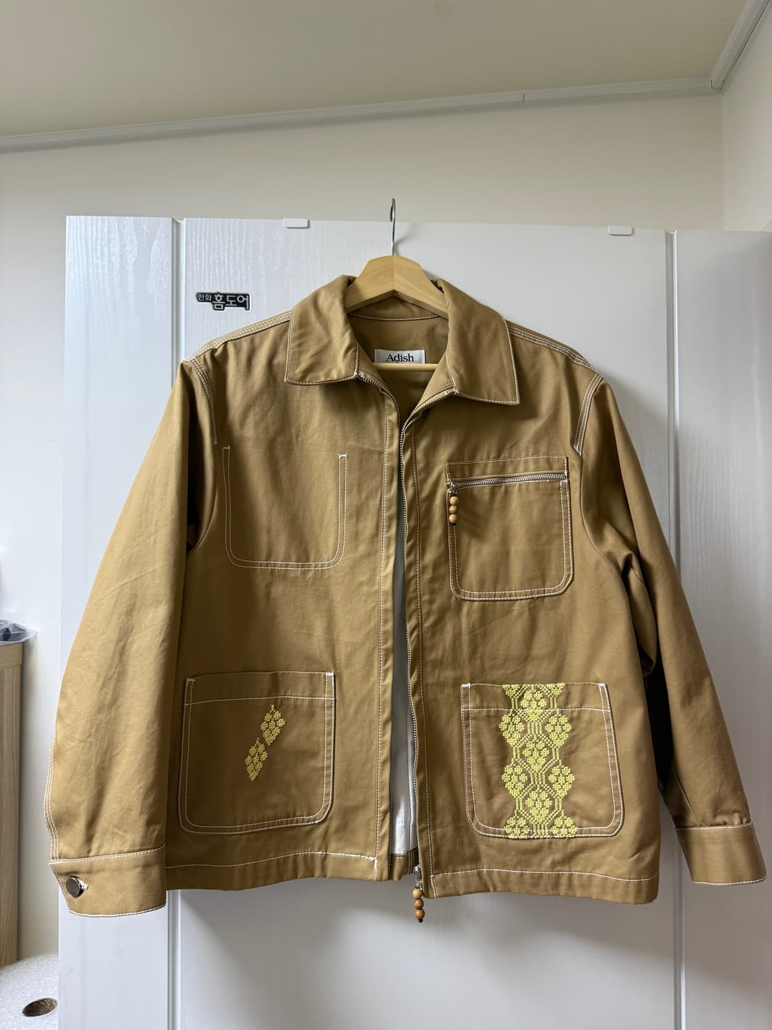 Adish Studios 아디쉬 핸드자수 재킷 XS 상품이미지1