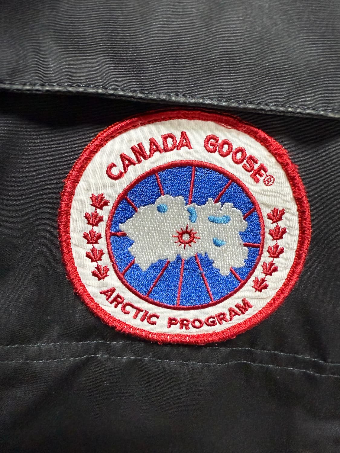 캐나다구스 패딩 상품이미지3