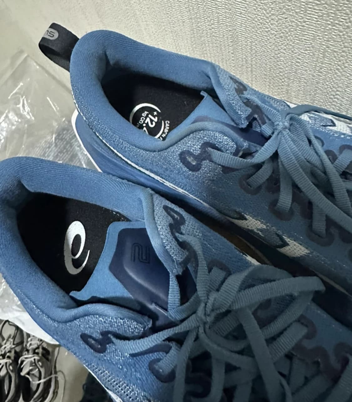 275) 아식스 슈퍼블라스트2 팝니다 상품이미지2