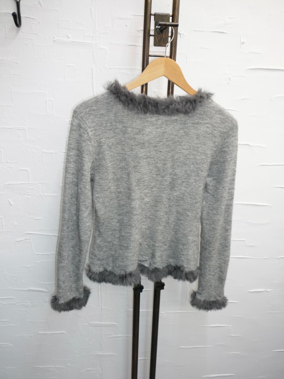 Furry edge grey cardigan 상품이미지8
