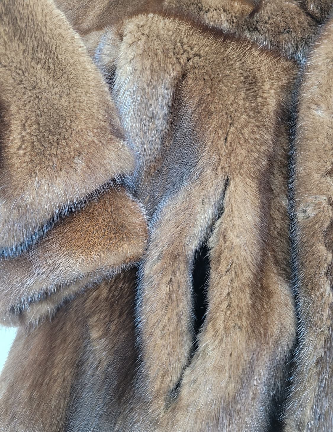 삼화모피 아메리칸레전드 밍크 코트 / 여 94-102-165
 상품이미지5