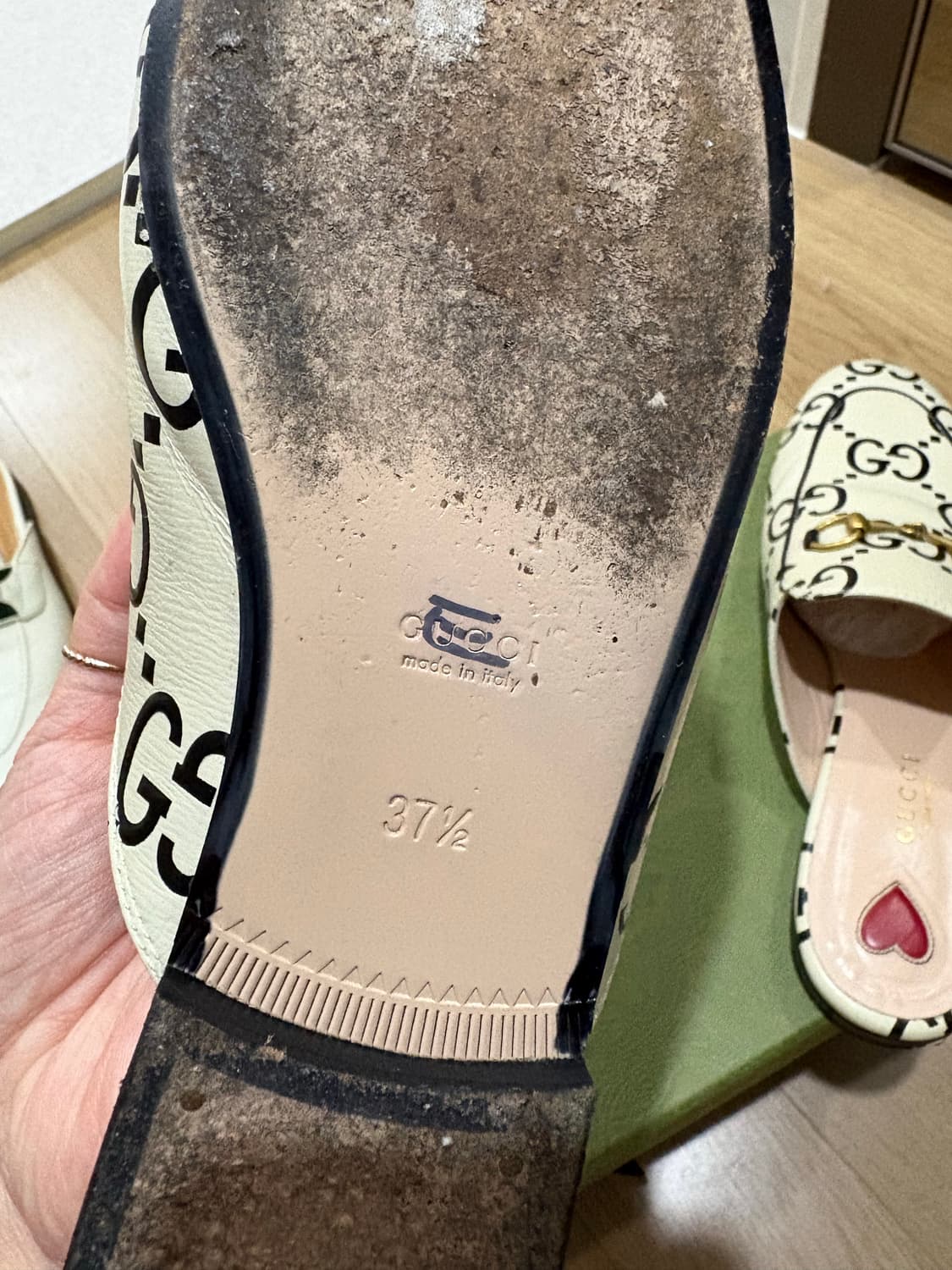 구찌 프린스타운GG 가죽블로퍼 상품이미지9