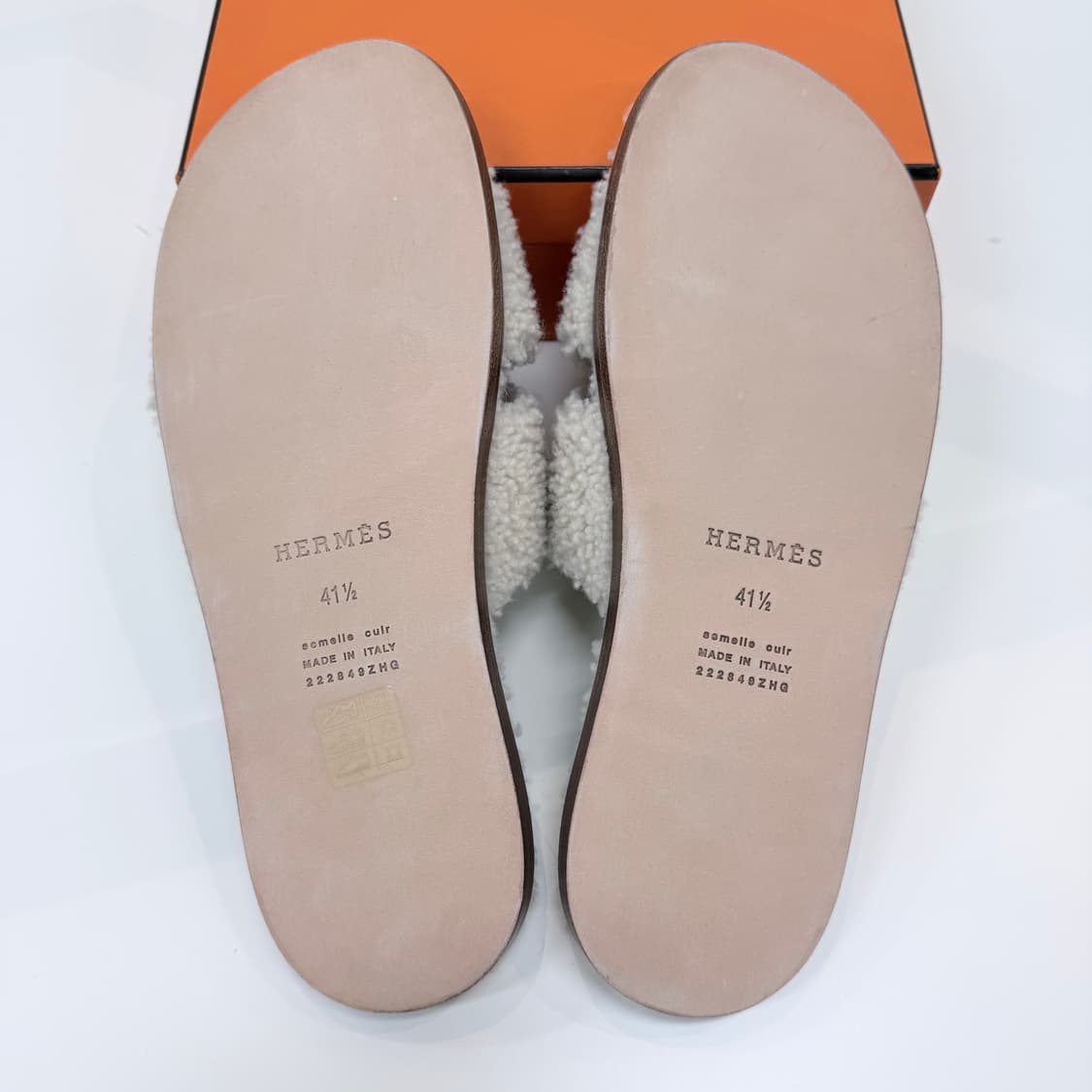 [미사용/265] 에르메스 이즈미르 시어링 퍼 샌들 슬리퍼 상품이미지8