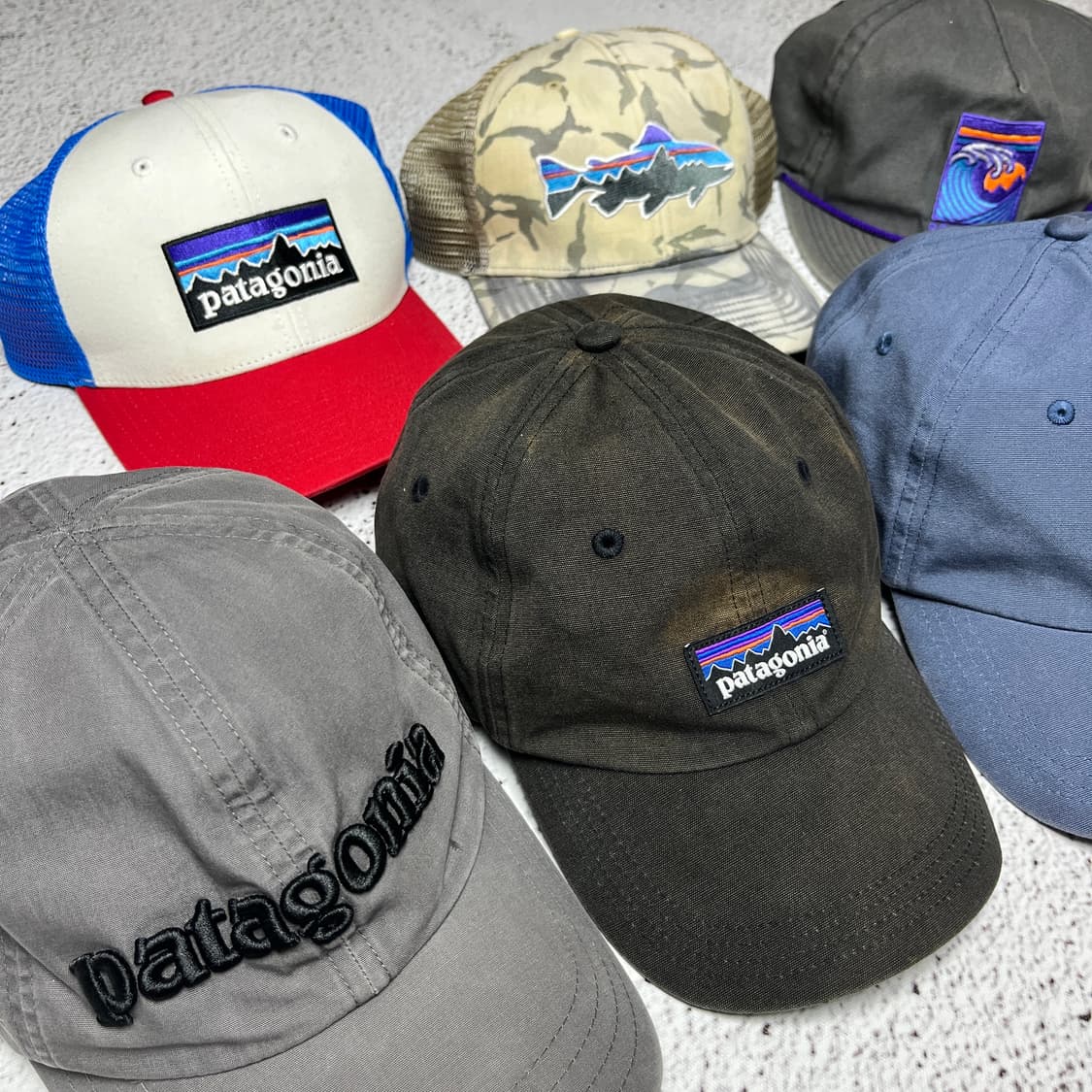 Patagonia P-6 Logo Trucker Hat 상품이미지8