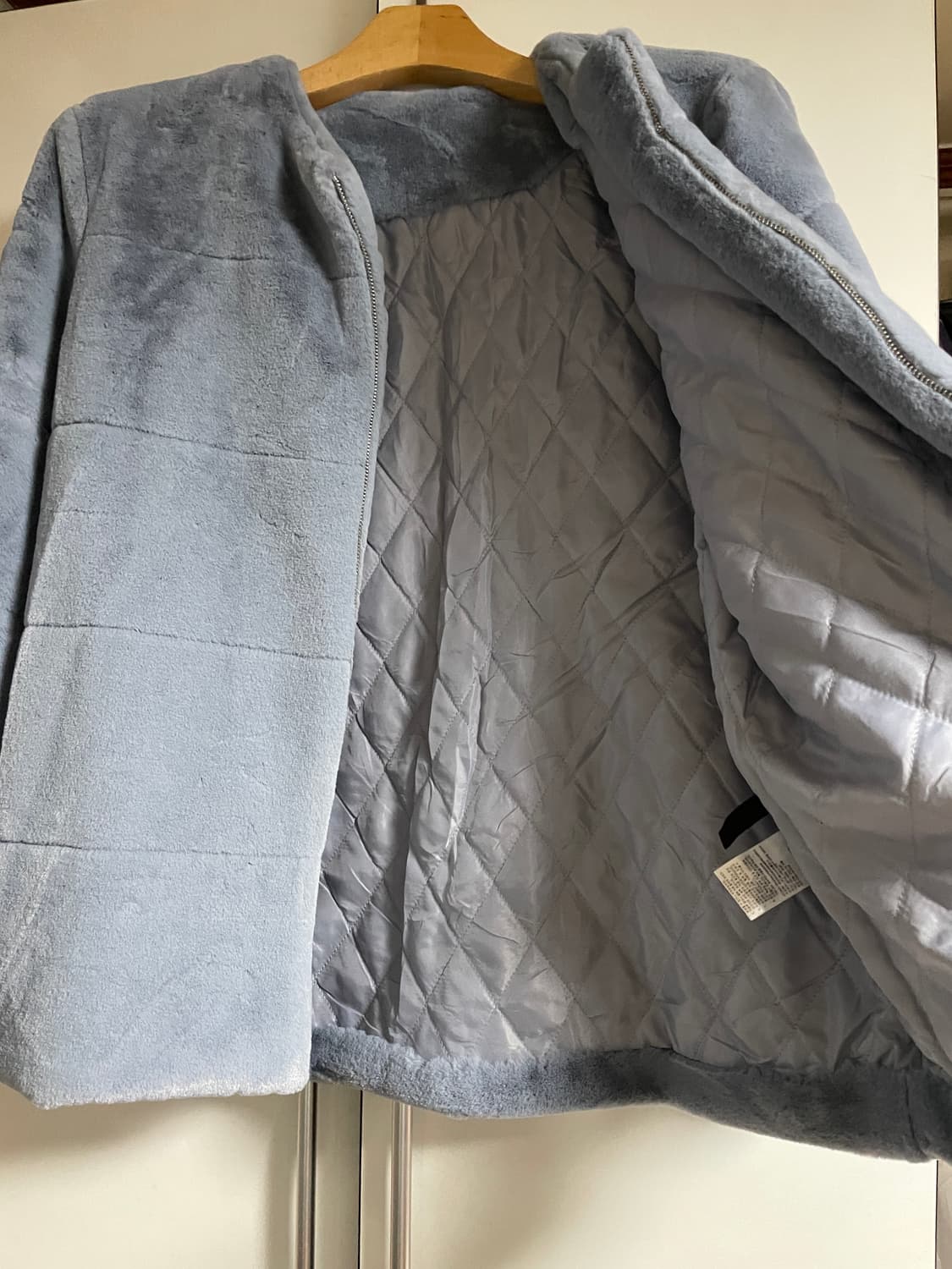 플라밍고 페이크 퍼 자켓 소라색 상품이미지3