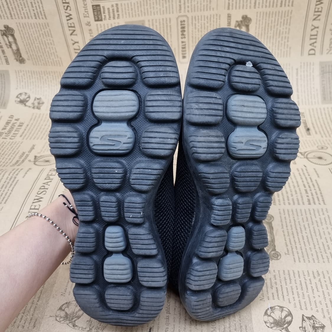 스케쳐스 고워크 에볼루션 블랙 워킹화220 상품이미지3