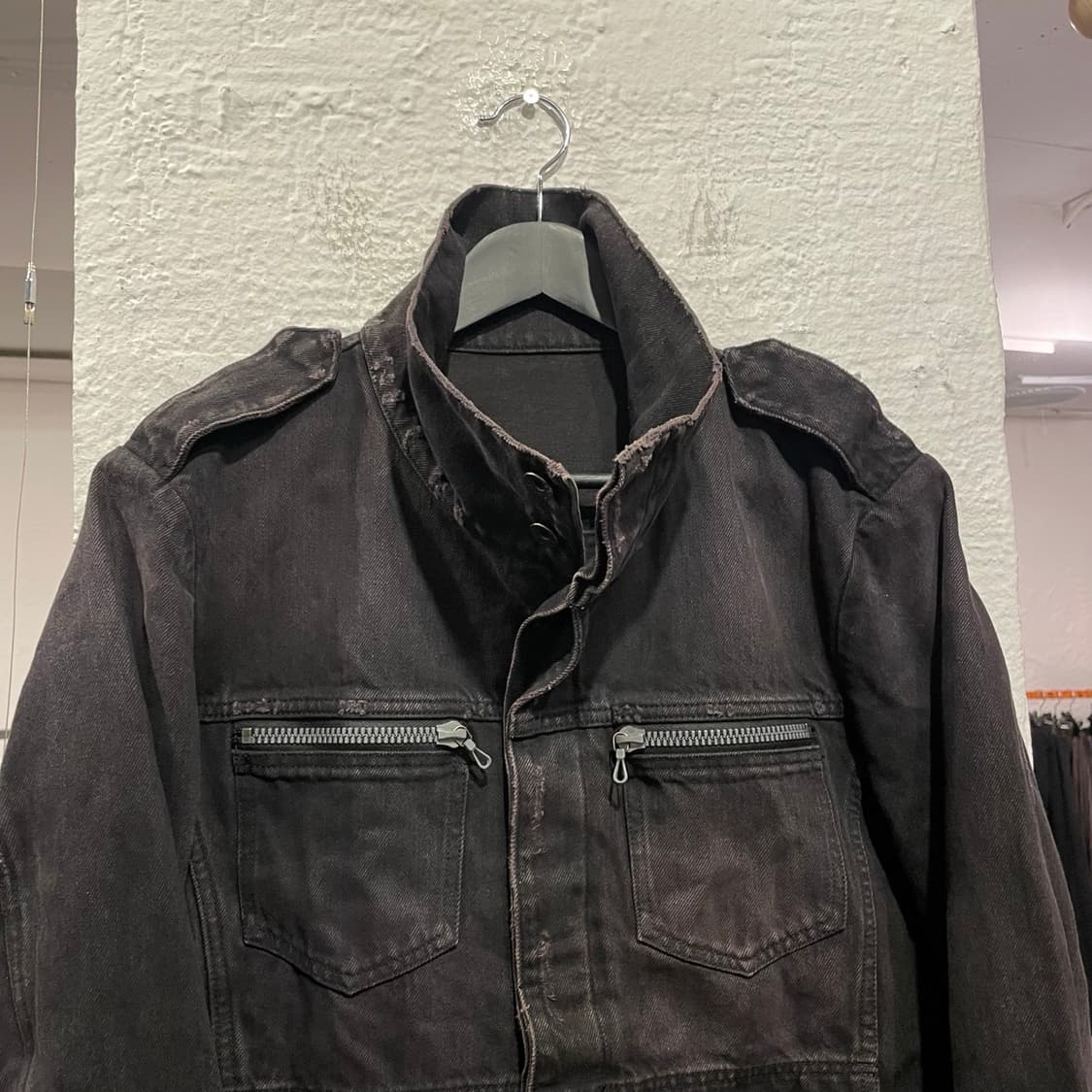 어태치먼트 하이넥 데님자켓 상품이미지2