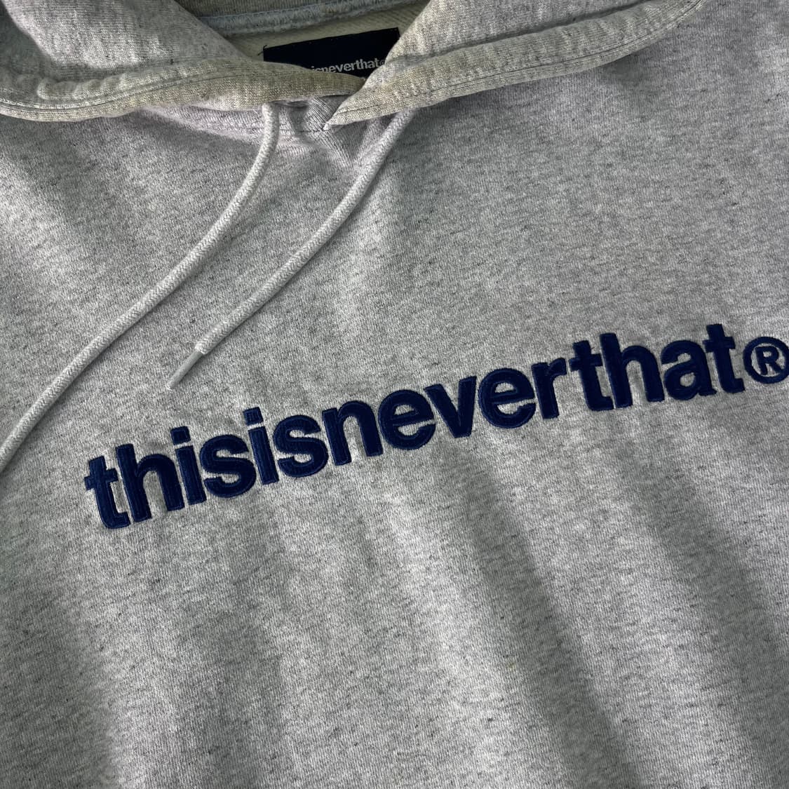 100 디스이즈네버댓 빅로고 후드티 상품이미지2