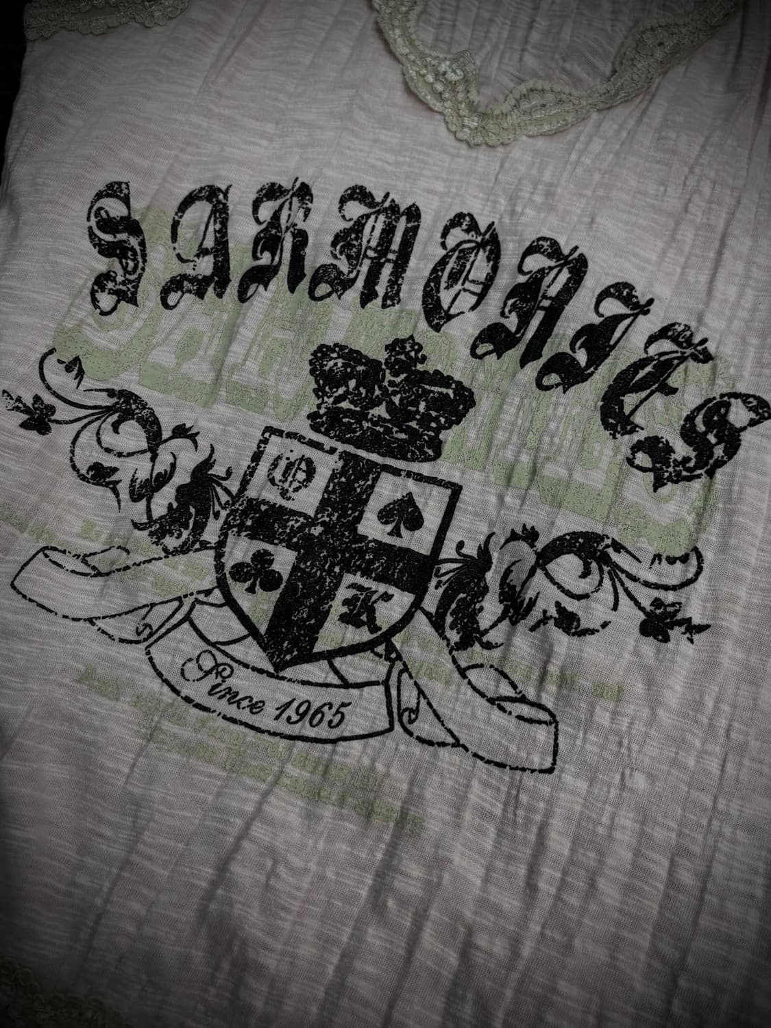 레이스 트리밍 크리운 그래픽 슬리브리스 상품이미지4