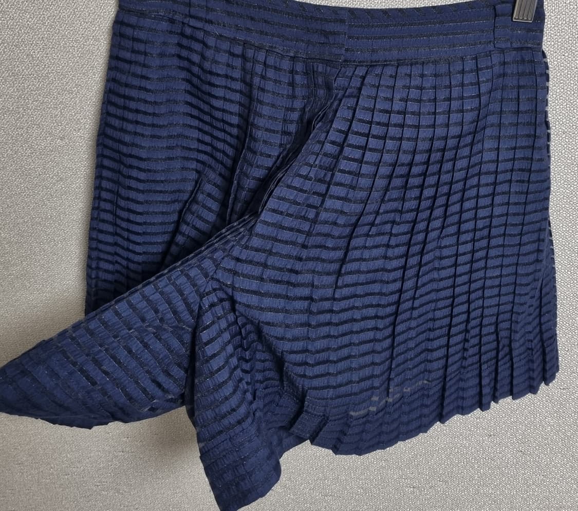 64사이즈) 한섬 SJSJ 네이비 와이드 쇼츠 반바지 상품이미지2