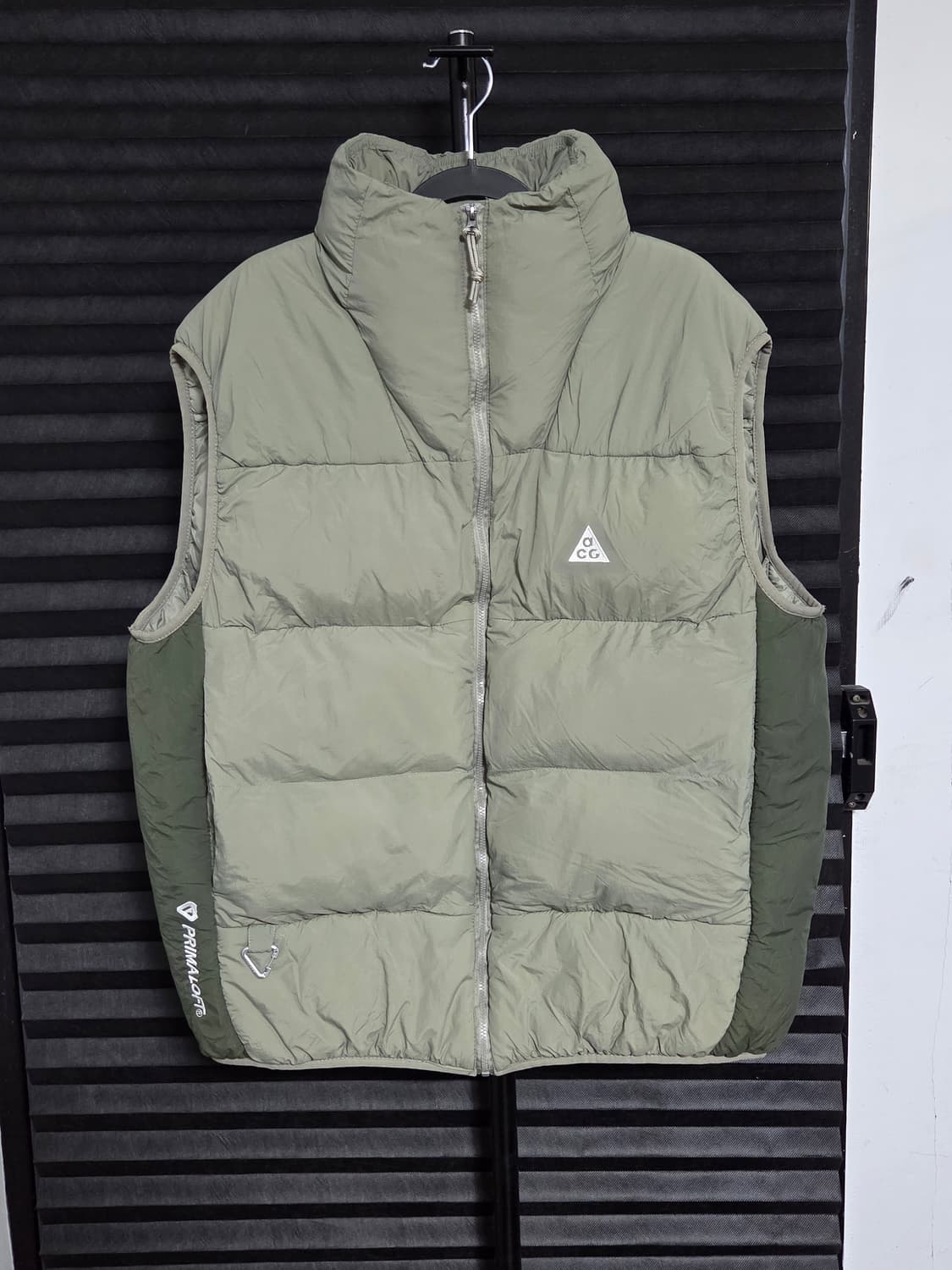 (정품) [나이키] 써마핏 ACG 루나 레이크 퍼퍼 베스트 판매합니다. 상품이미지1