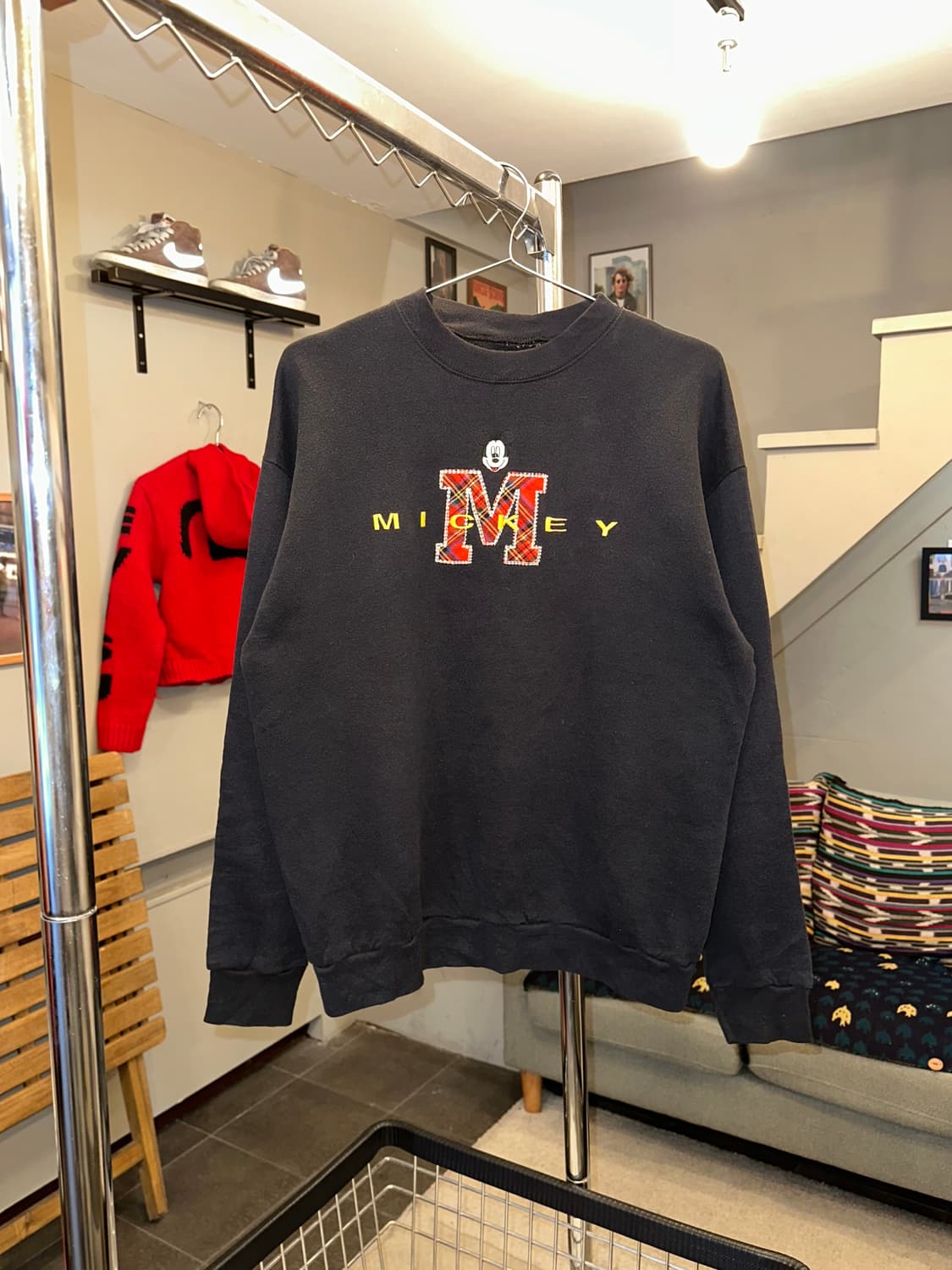 90’s Disney Mickey M logo black sweats 상품이미지4