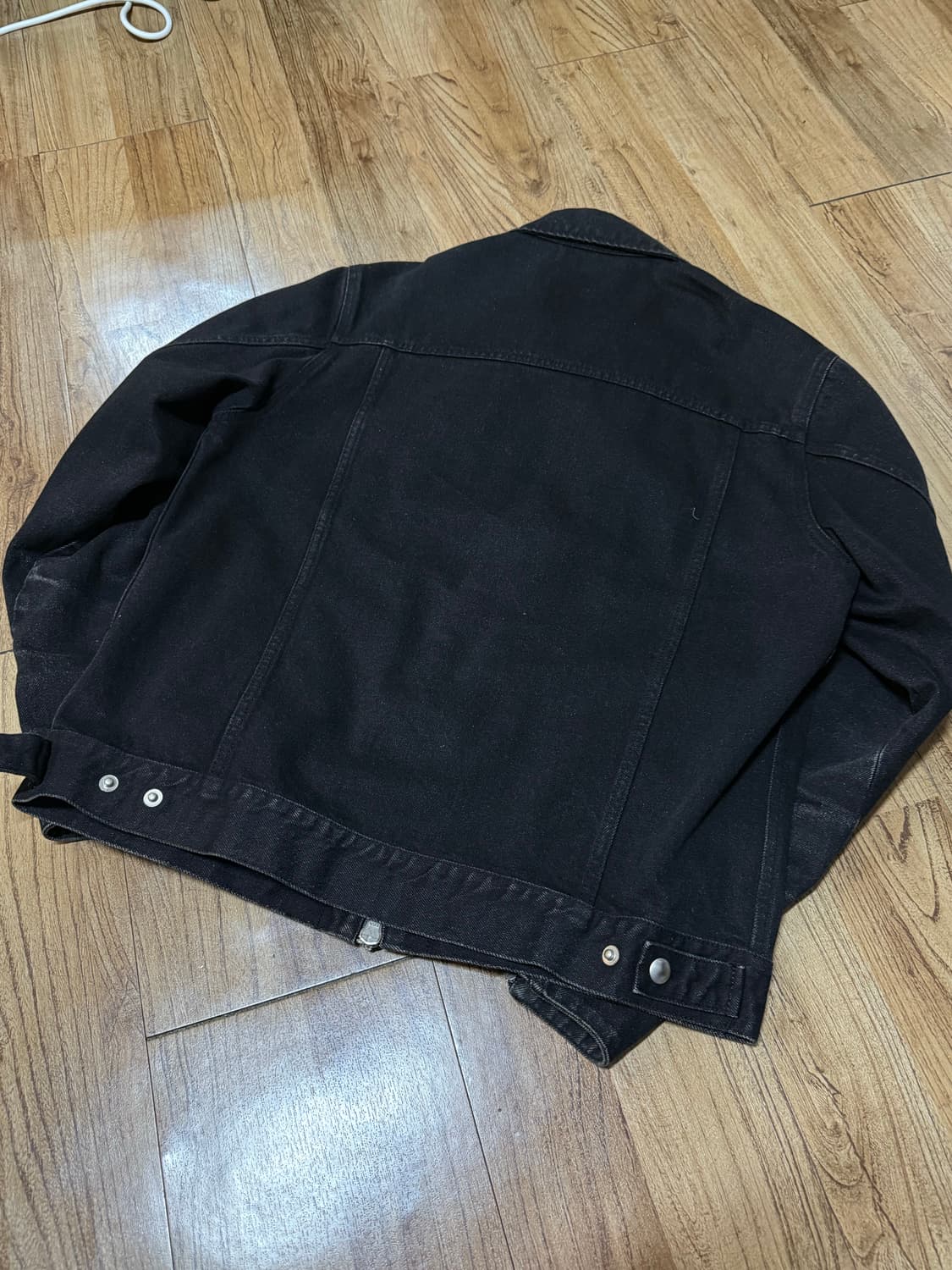 넥스트도어립스 흑청데님 트러커 상품이미지2