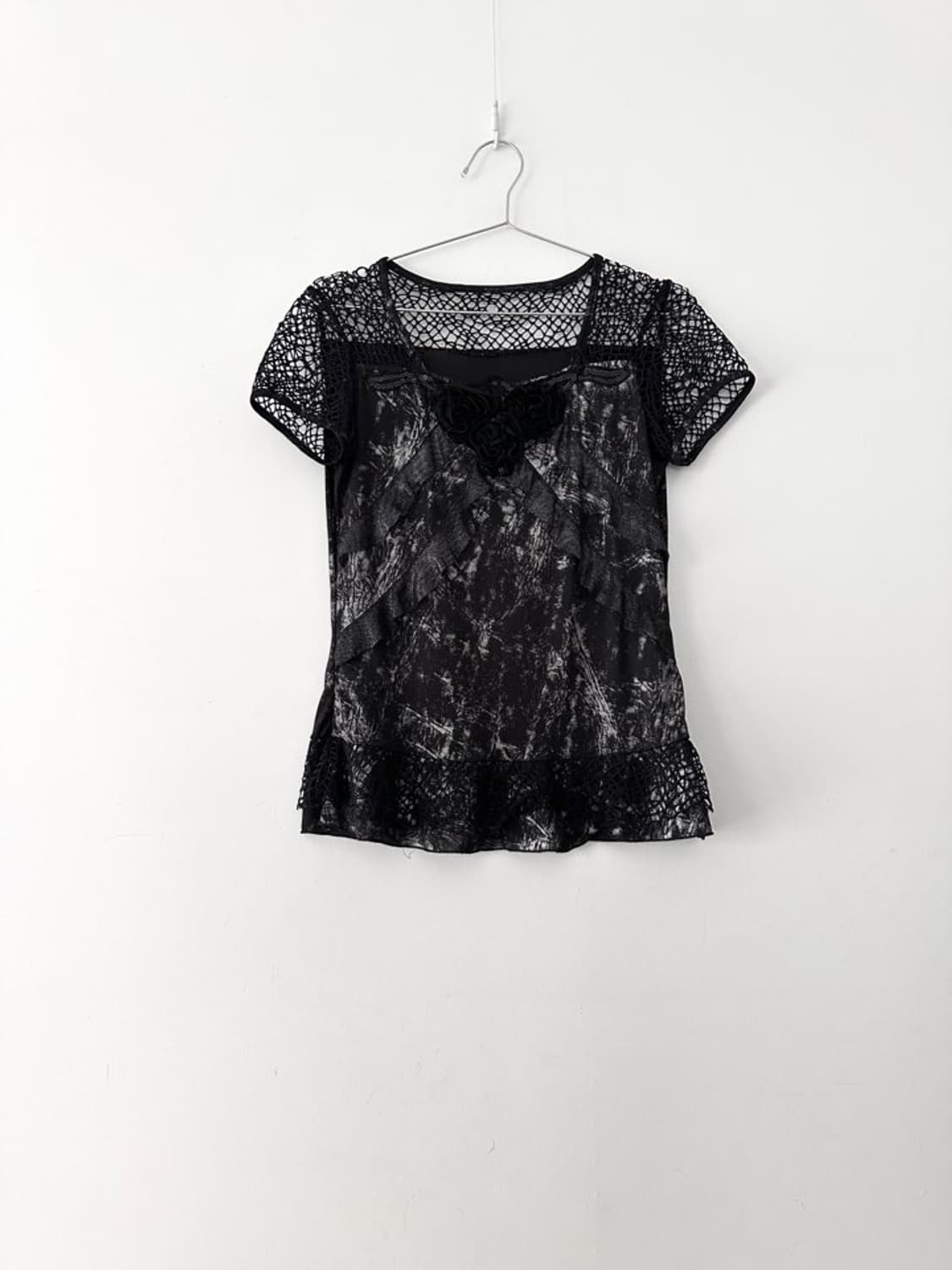 Rose trimming net top / black 상품이미지1