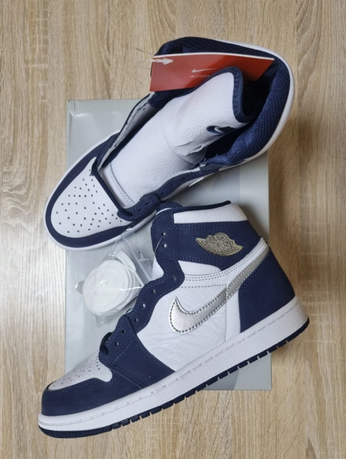 [255]조던1 하이 OG 코즙 미드나잇 네이비 상품이미지1