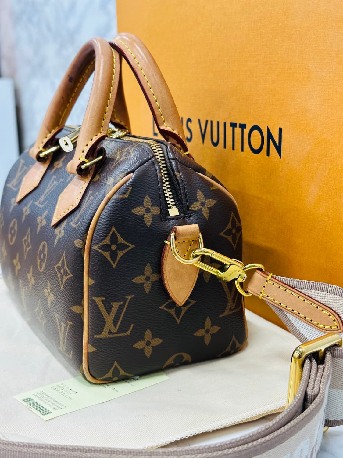 루이비통 반둘리에 스피디 20 상품이미지3