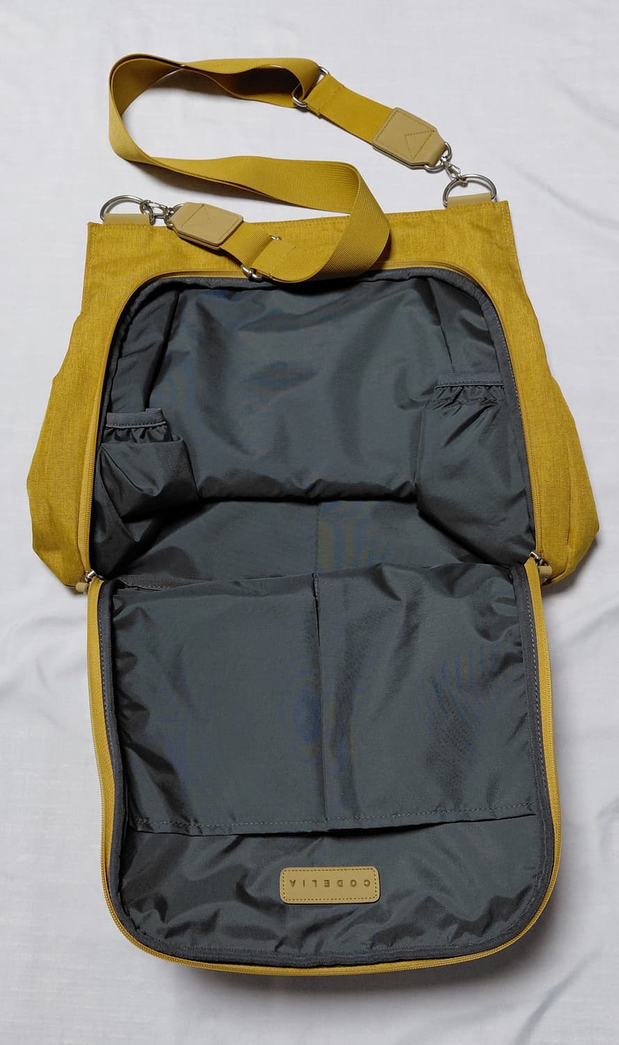 (무료배송) 코델리아 기저귀 가방 카치온 크로스백 머스타드 상품이미지3